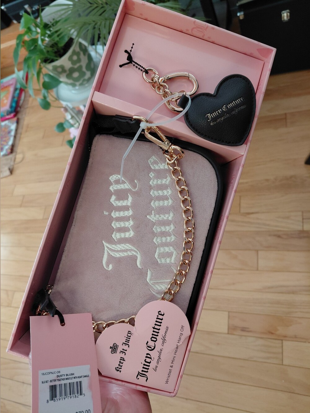 NWT Juicy Couture Light Pink Wristlet & Keychain